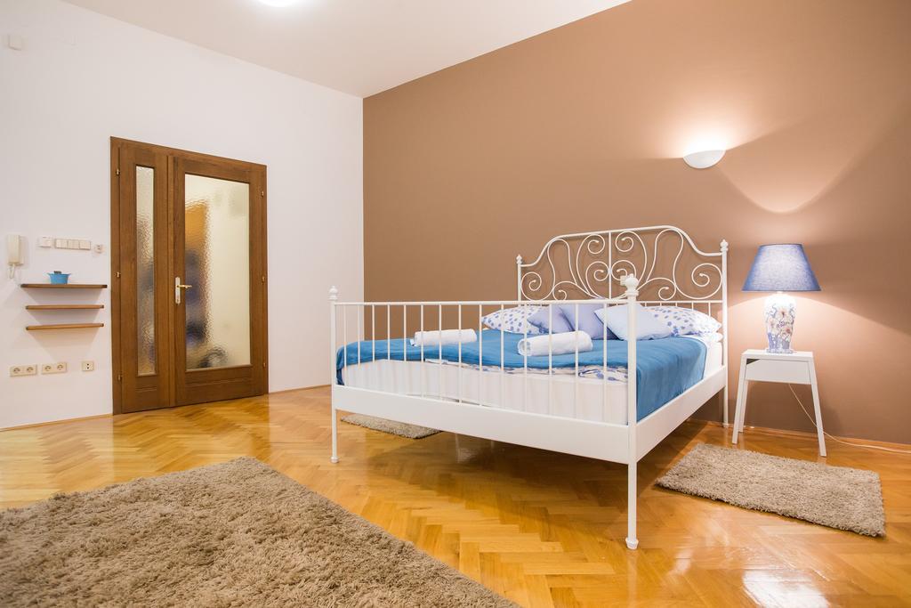 Apartman Kaptol Zagreb Extérieur photo