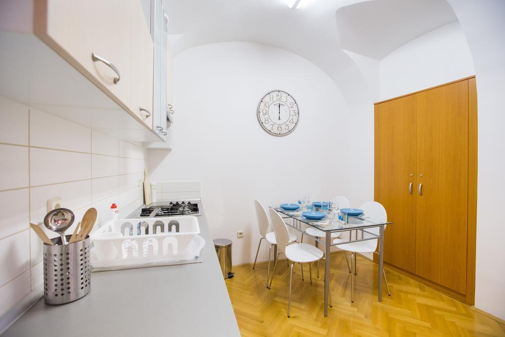 Apartman Kaptol Zagreb Extérieur photo